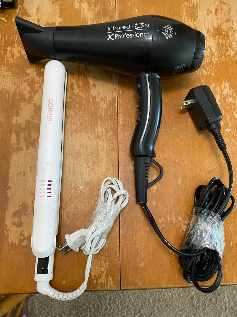 Conair White Hair Straightener & Black Infrared Hair Dryer Set